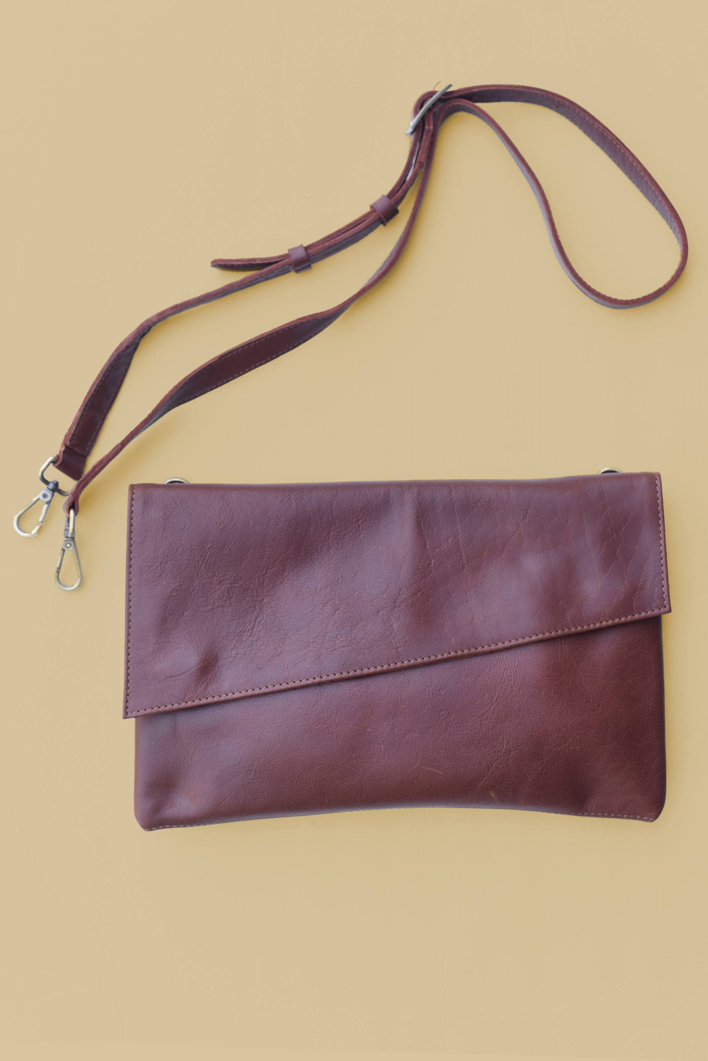 GR Convertible Crossbody & Clutch in Chestnut