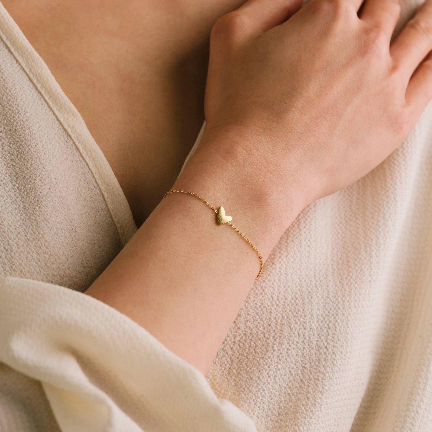 Flirt Bracelet in Gold