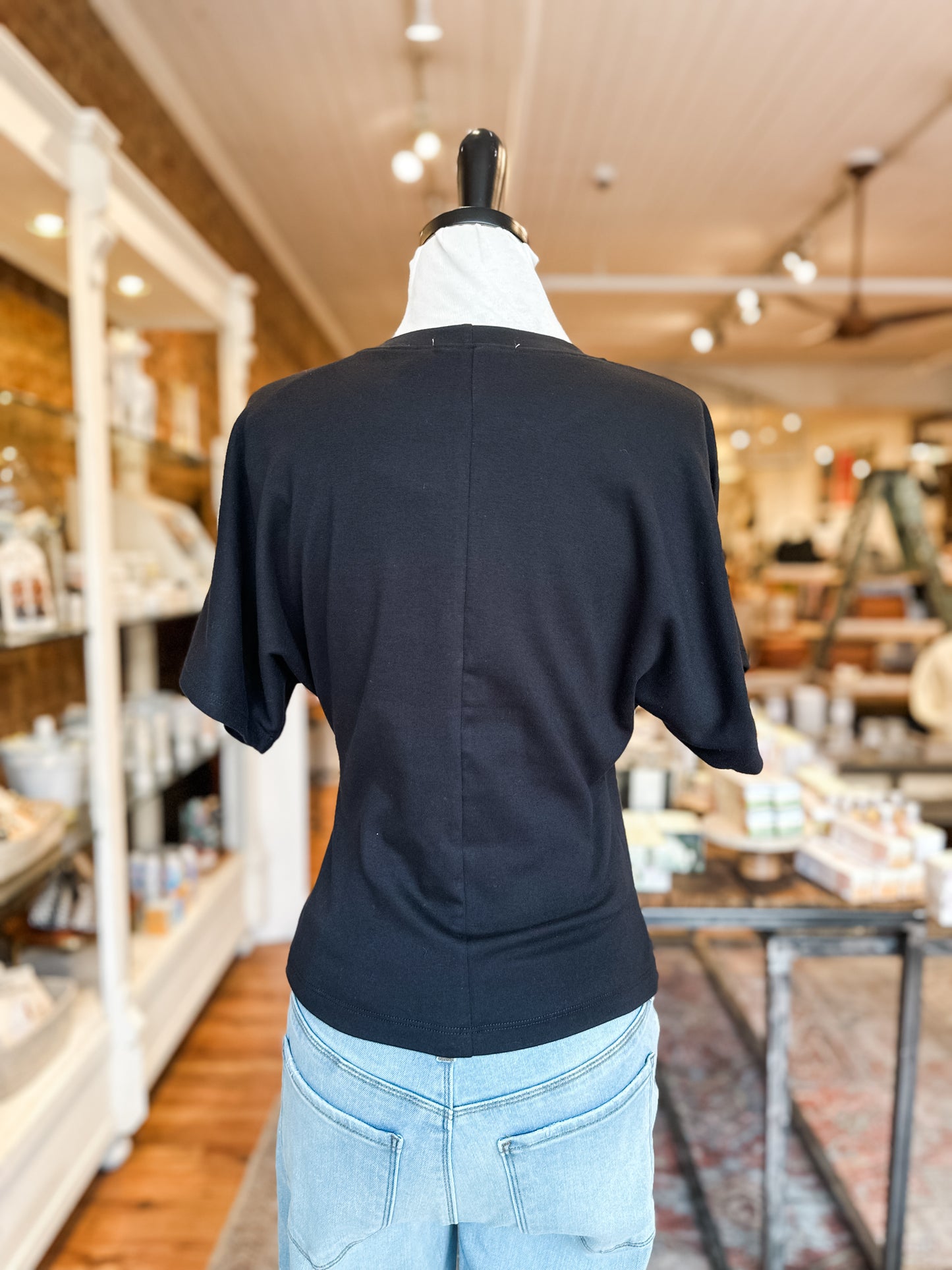 Angel Crew Neck Tee in Black