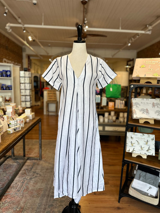 Lulu Linen Dress in Wide Navy Stripe