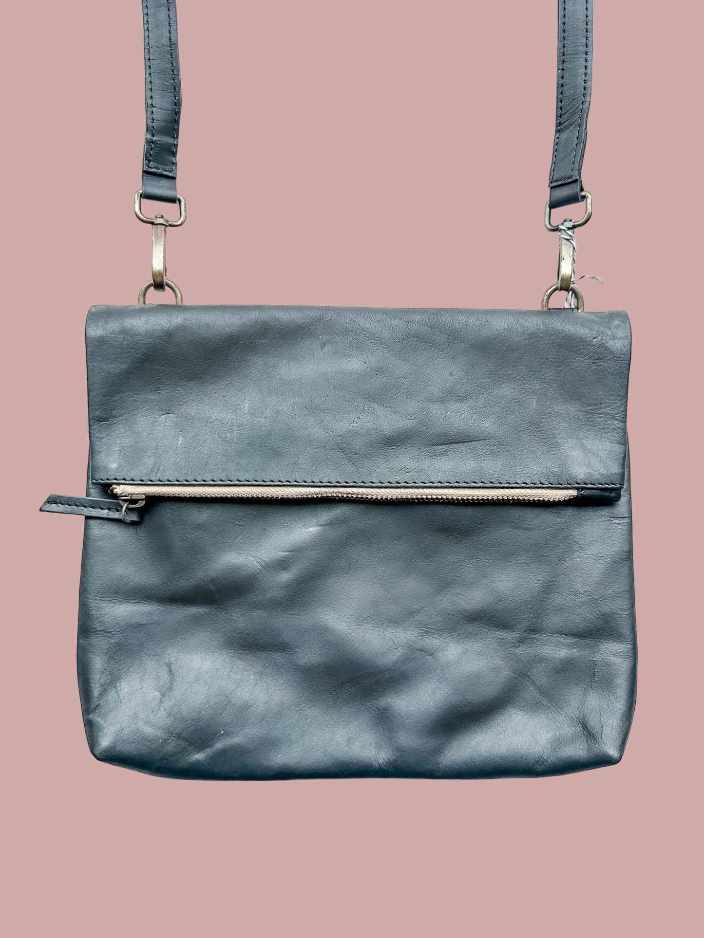 GR Perfect Pockets Crossbody in Black