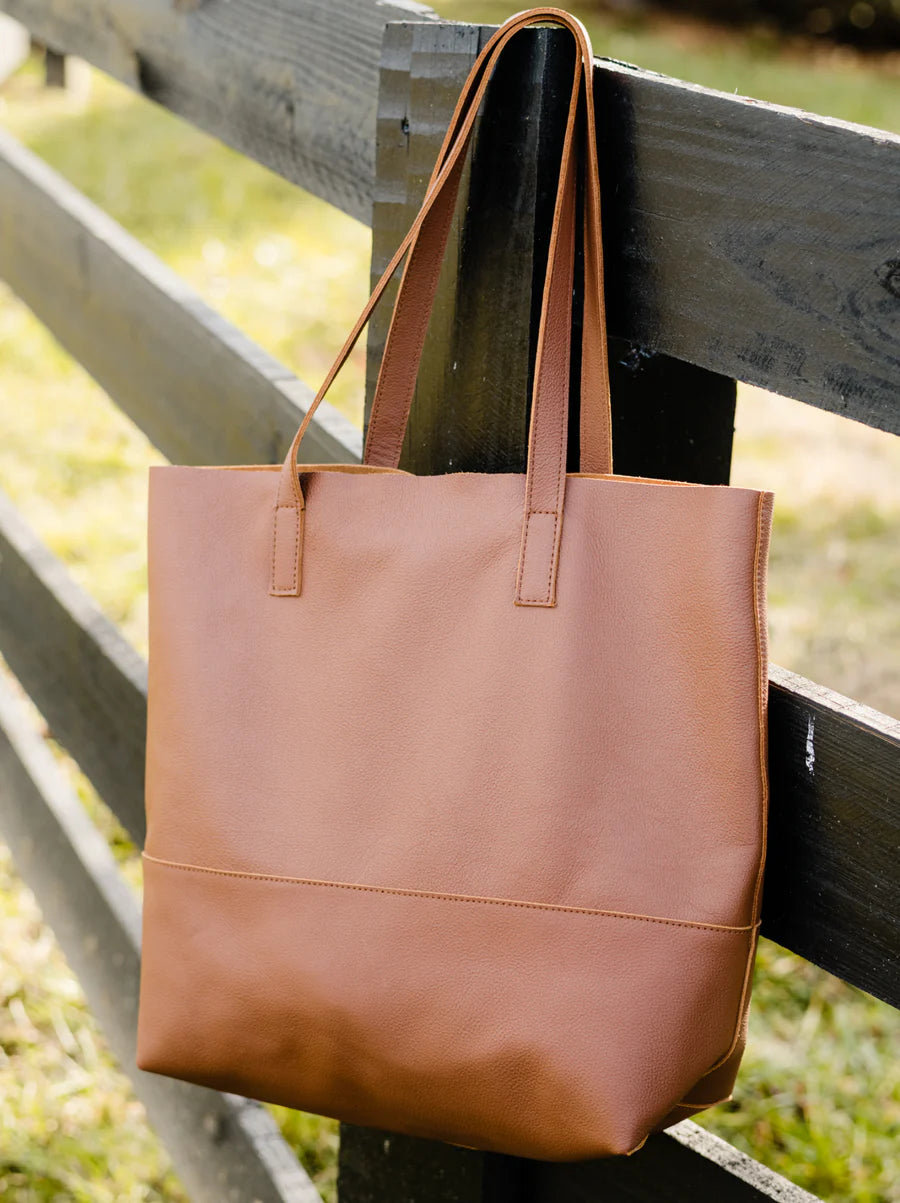 Mamuye Classic Tote in Pebbled Whiskey