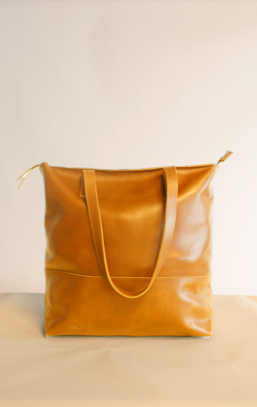 Mamuye Zip Up Tote in Cognac
