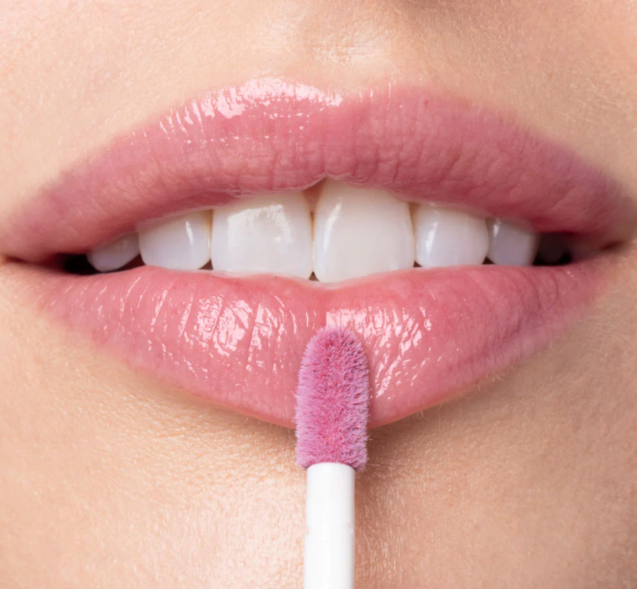 Vitamin Glaze™ Oil Infused Lip Gloss – Violet Orchid