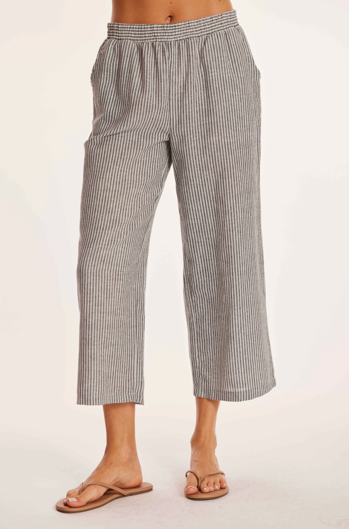 Cropped Wide Leg Pants in Ebony & Natural