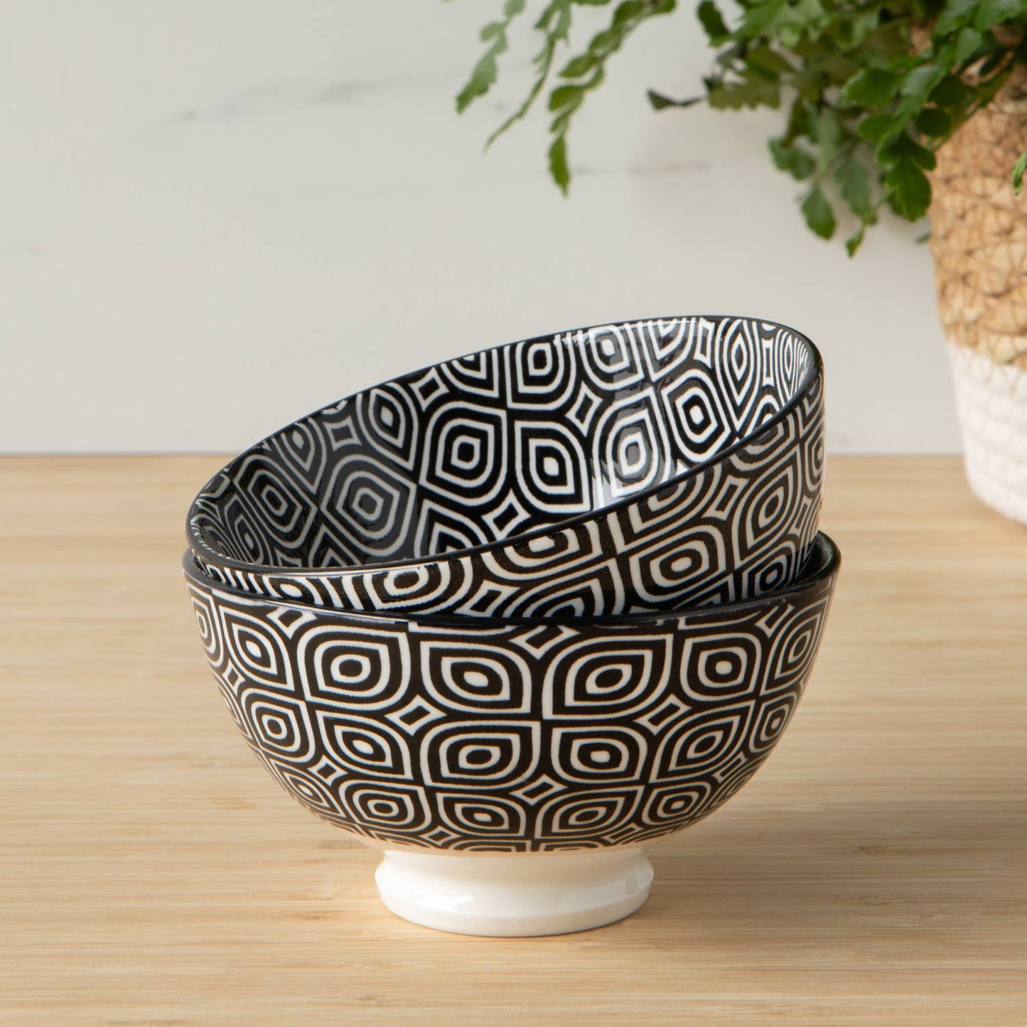 Black Geo Stamped Bowl - 4"