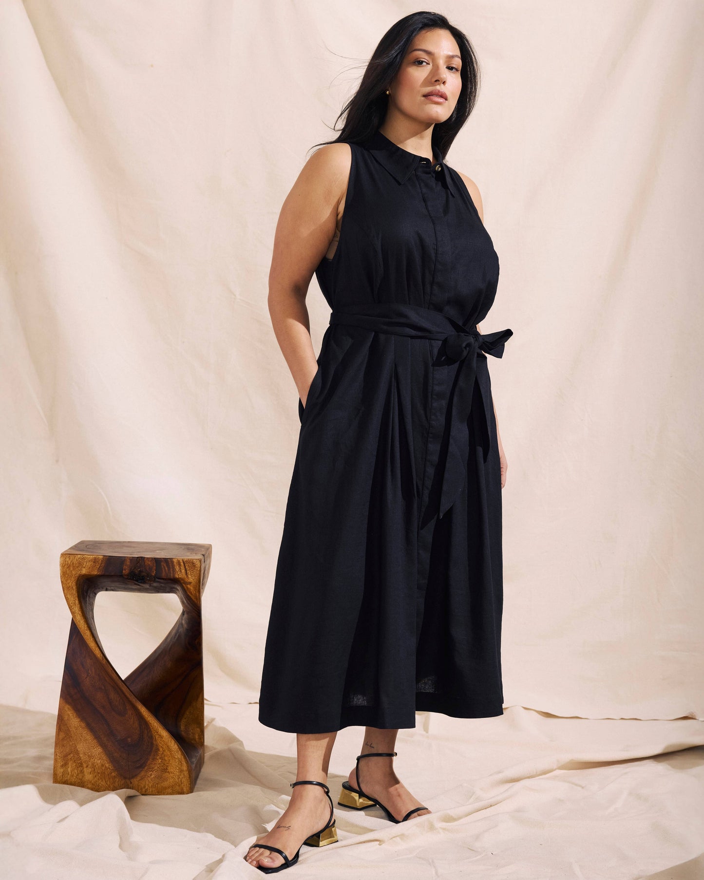 Adelaide Linen Shirtdress in Black