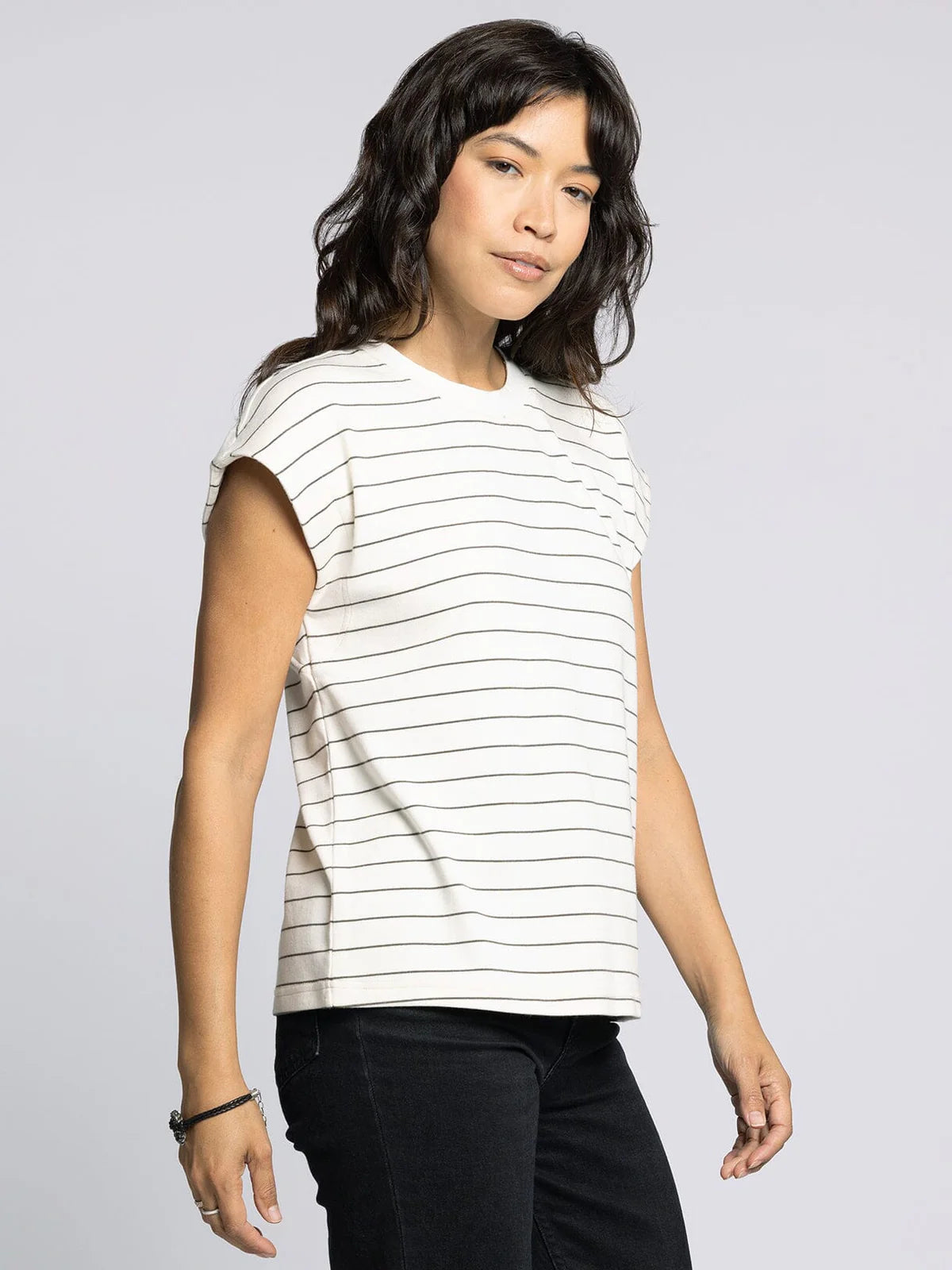 Bella Tee in Off White & Black