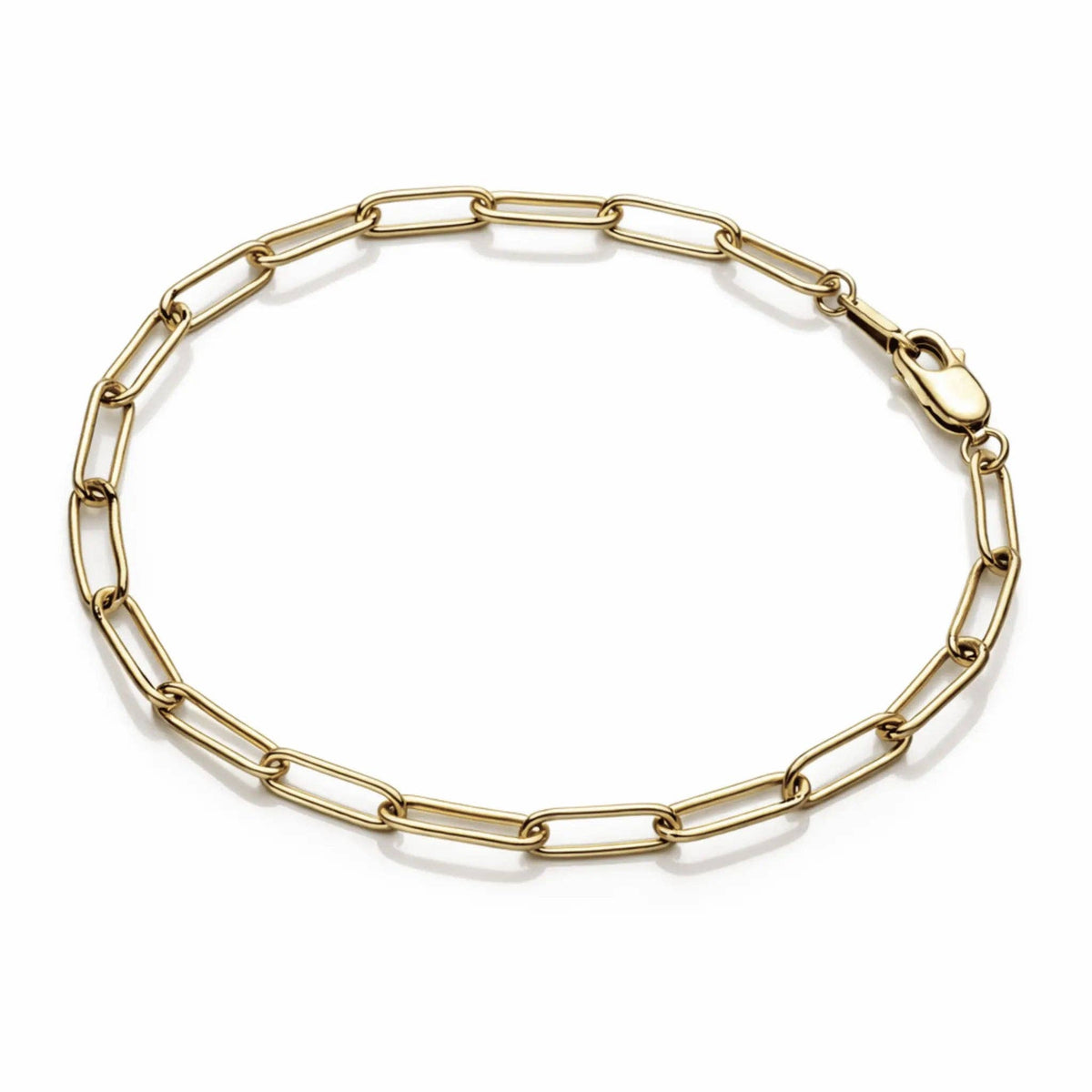 Essential Petite Paperclip Bracelet in Gold