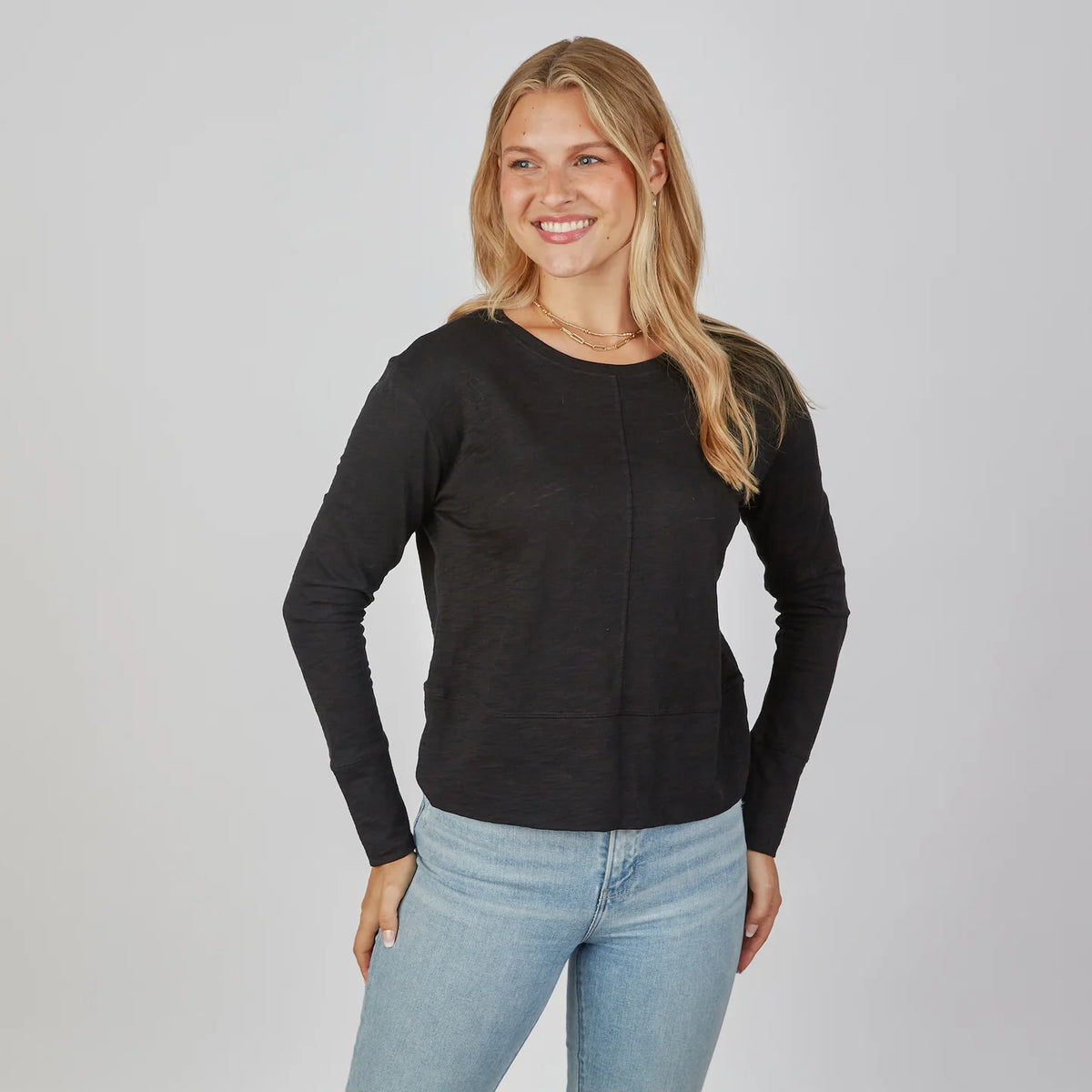 Celia Perfect Length Long Sleeve Tee in Heathered Grey