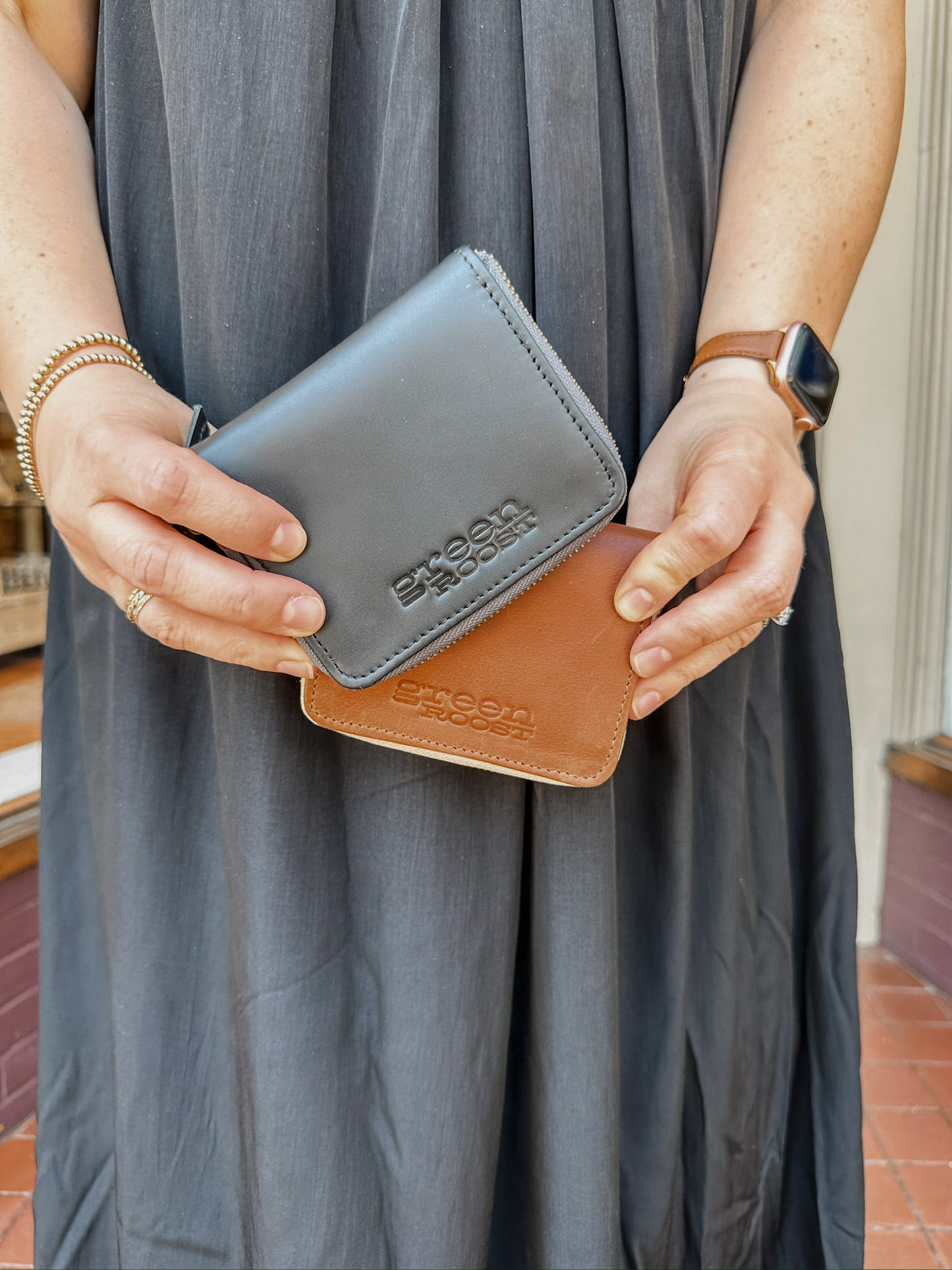 GR Compact Zipper Wallet in Chestnut