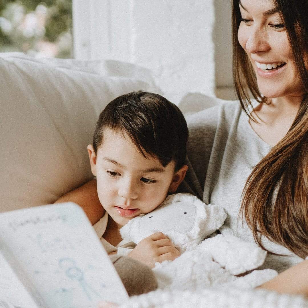 Yeti Snuggler & Book Set