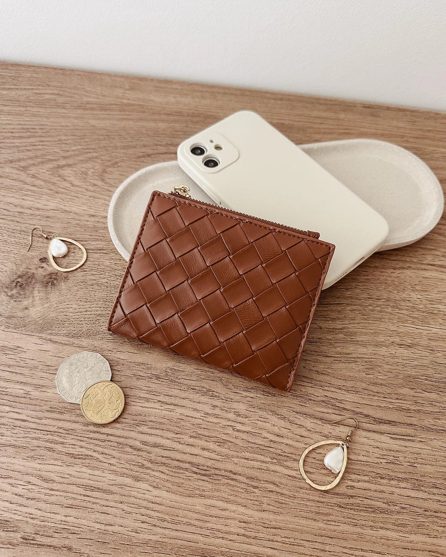 Lily Woven Wallet – Tan