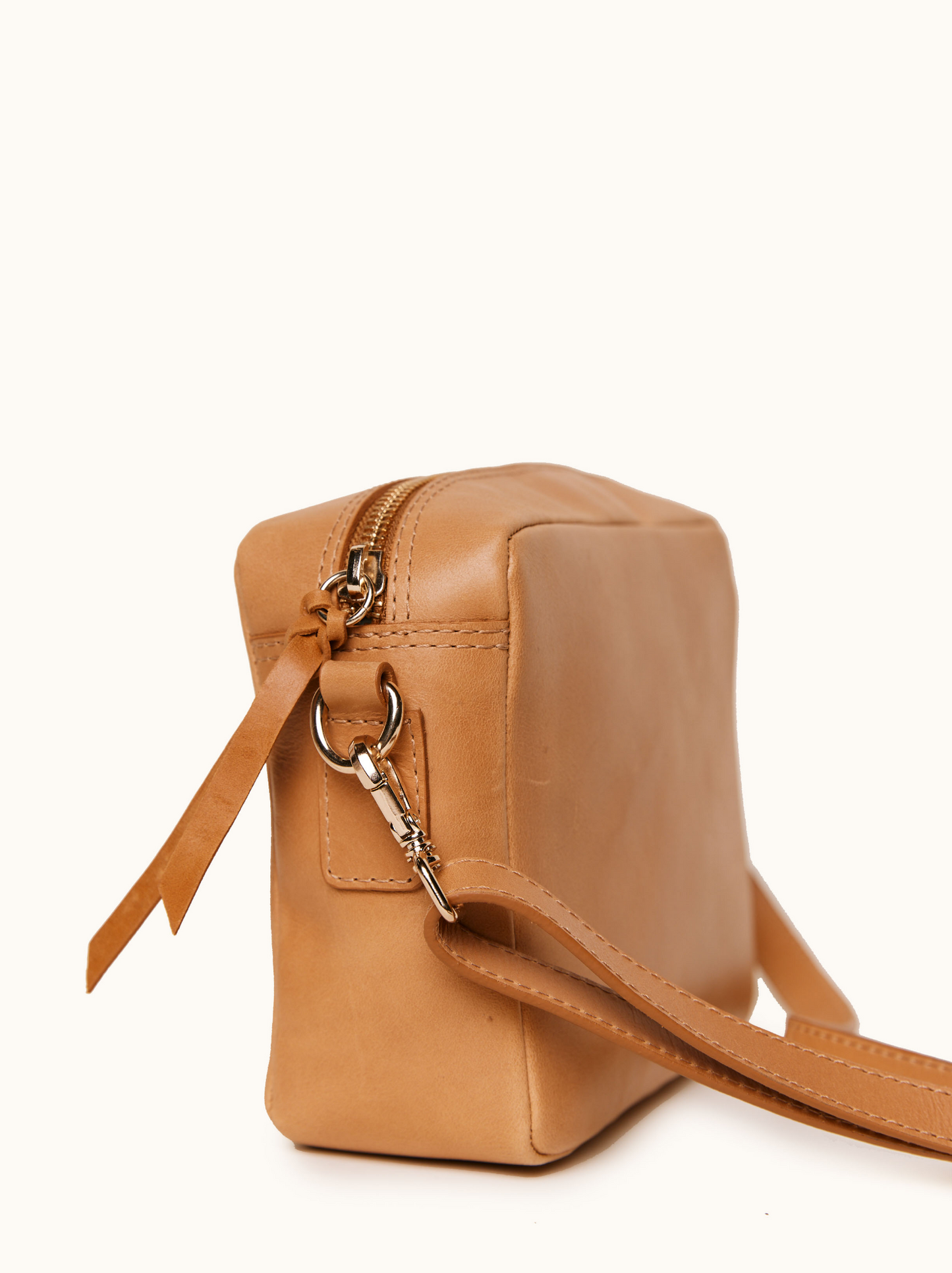 Aurora Crossbody in Cognac
