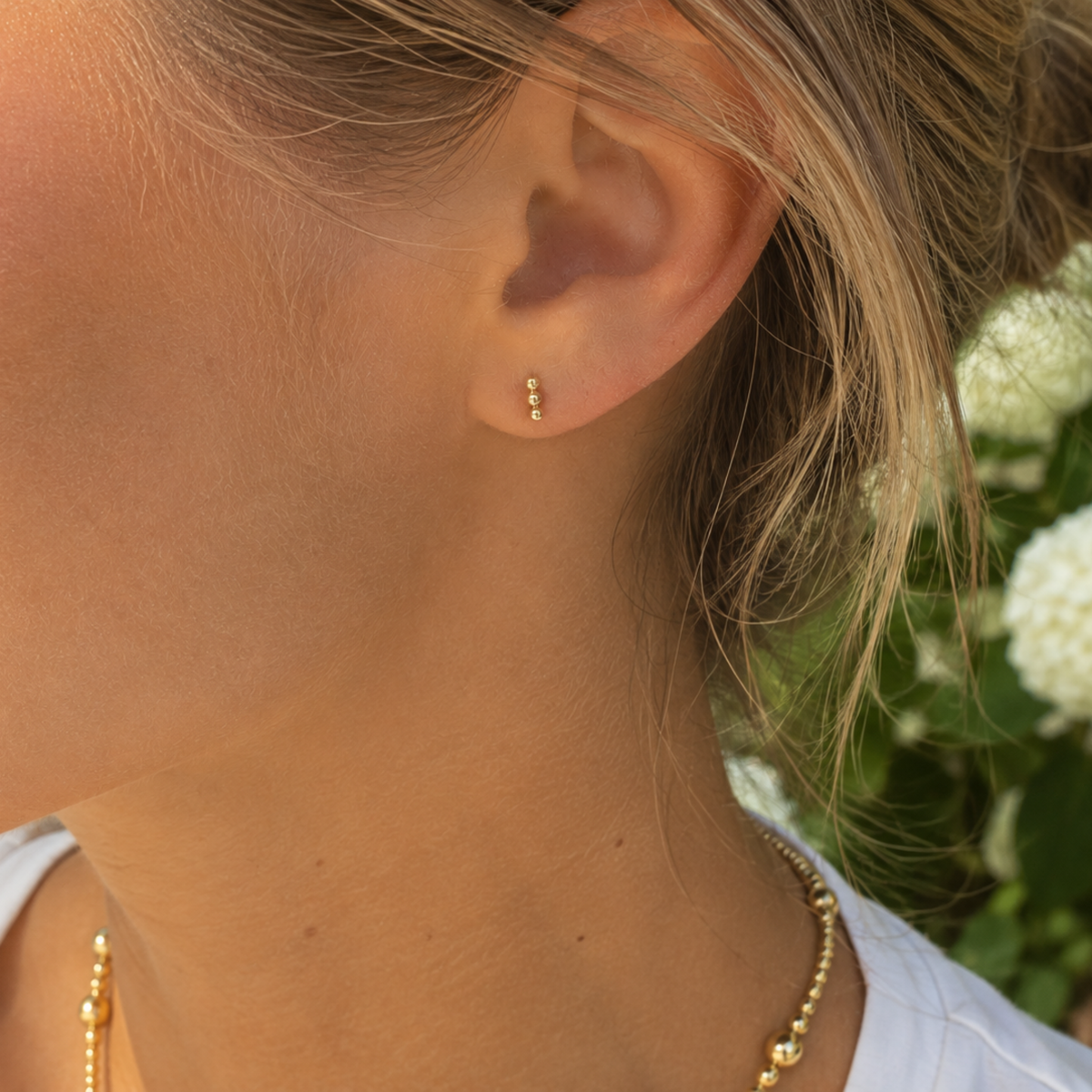 3 Dot Stud Earrings in Gold