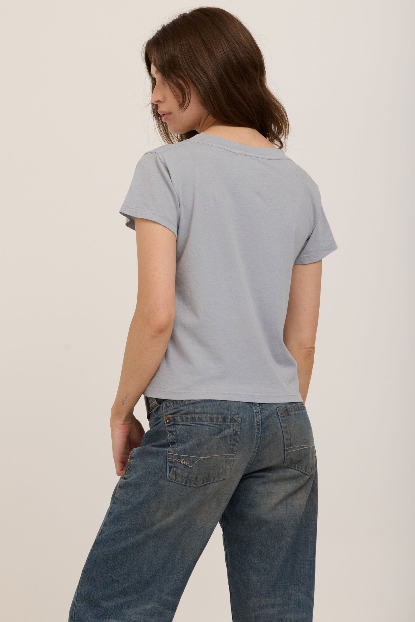 Must Have V Tee in Smokey Blue