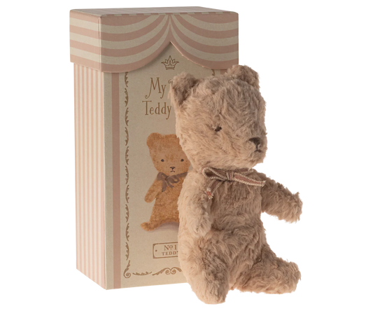 My First Teddy in Powder