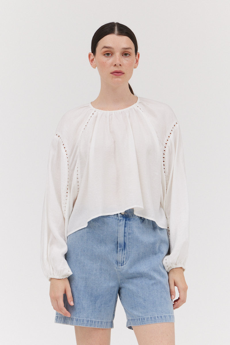 Lace Trim Mixed Blouse in Off White