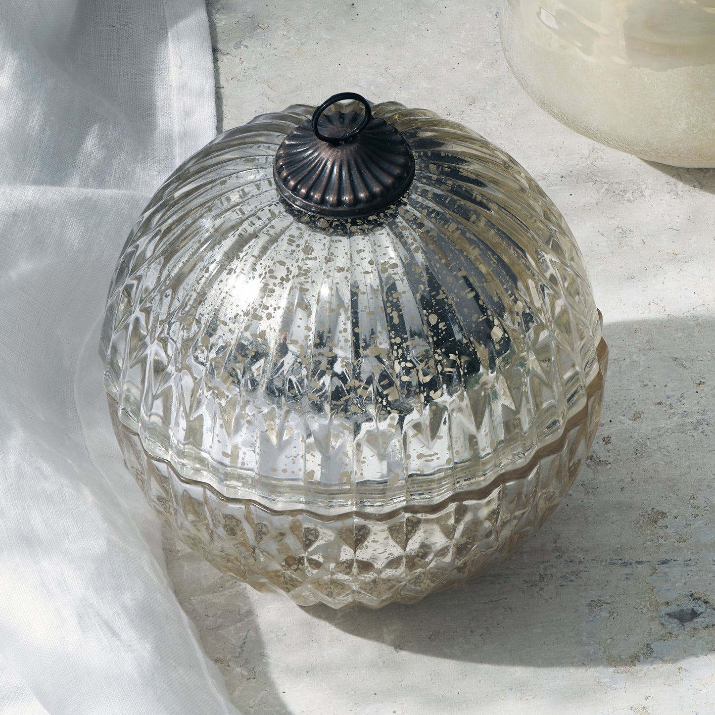 Balsam & Cedar Mercury Ornament Candle in Silver