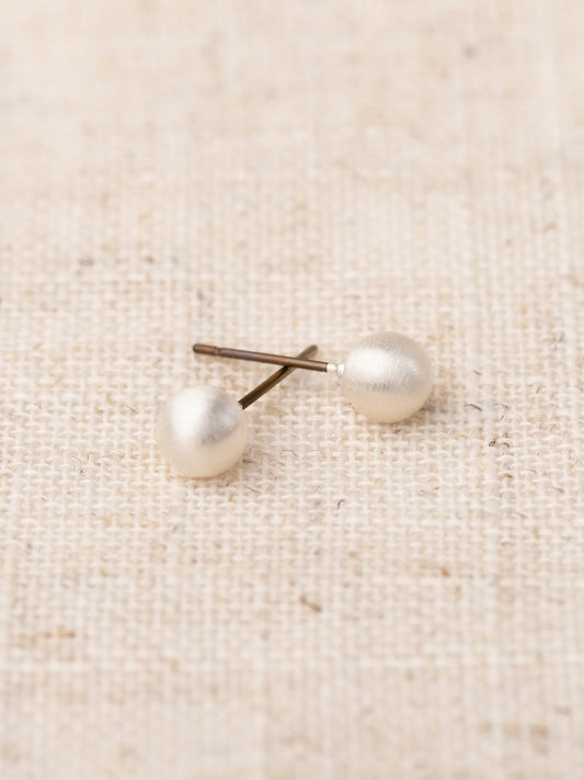 Small Grenada Earrings in Silver