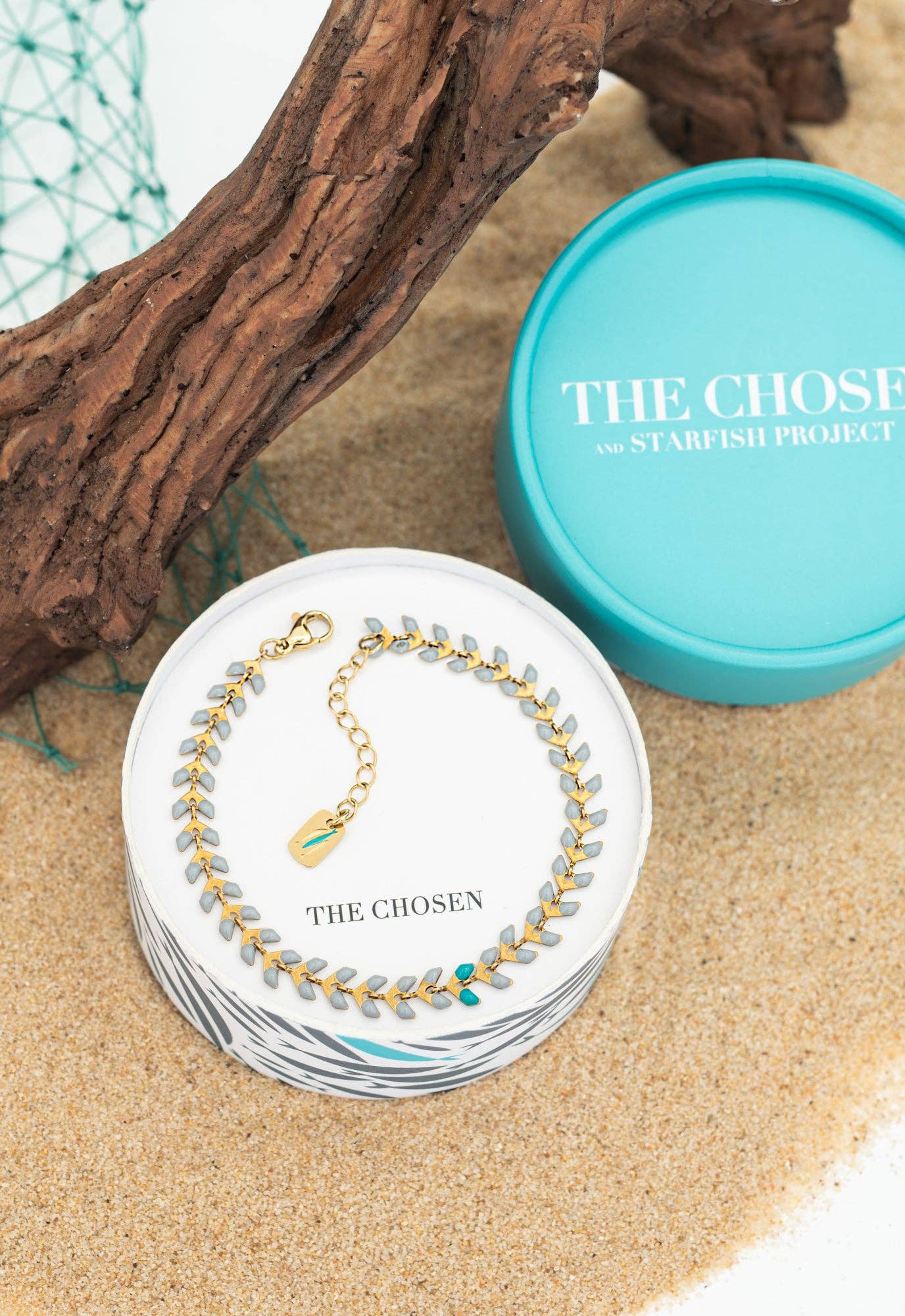 Against the Current Bracelet in Gold
