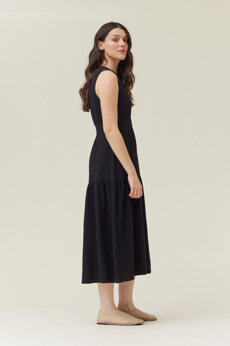 Solid Gauze Midi Dress in Pure Black