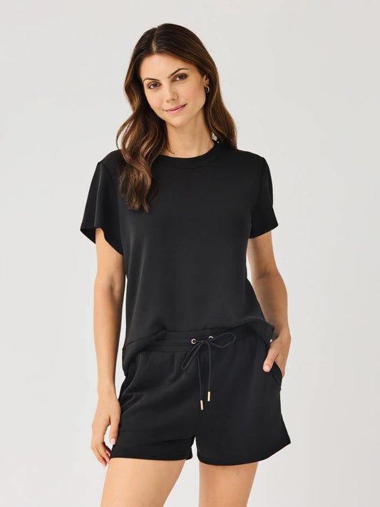 Stephie Shorts in Black