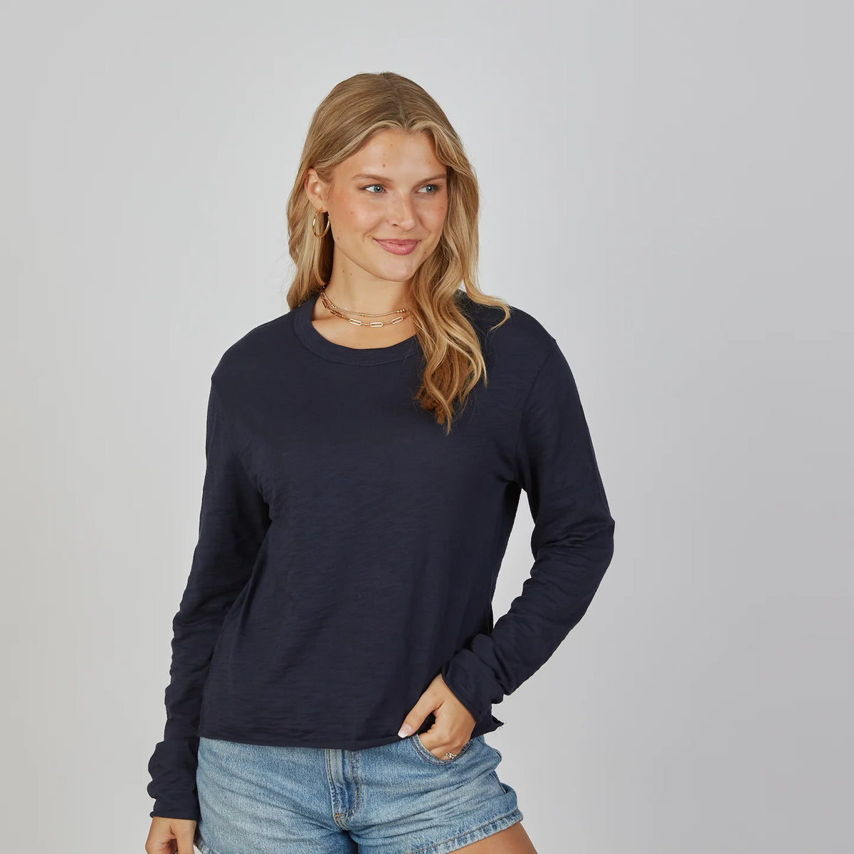 Relaxed Long Sleeve Crew Tee in Navy & Oyster