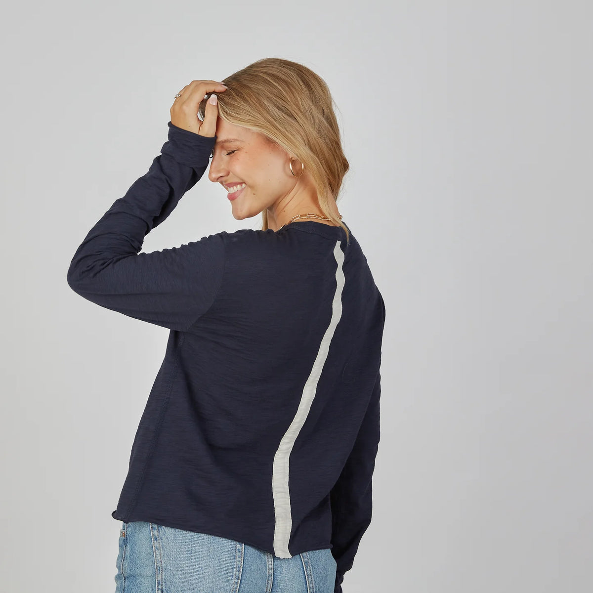 Relaxed Long Sleeve Crew Tee in Navy & Oyster