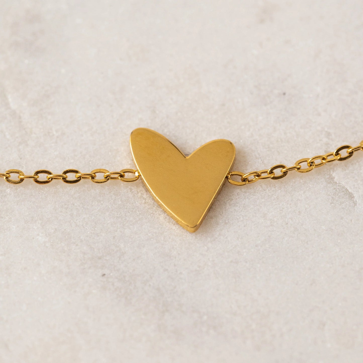 Flirt Bracelet in Gold