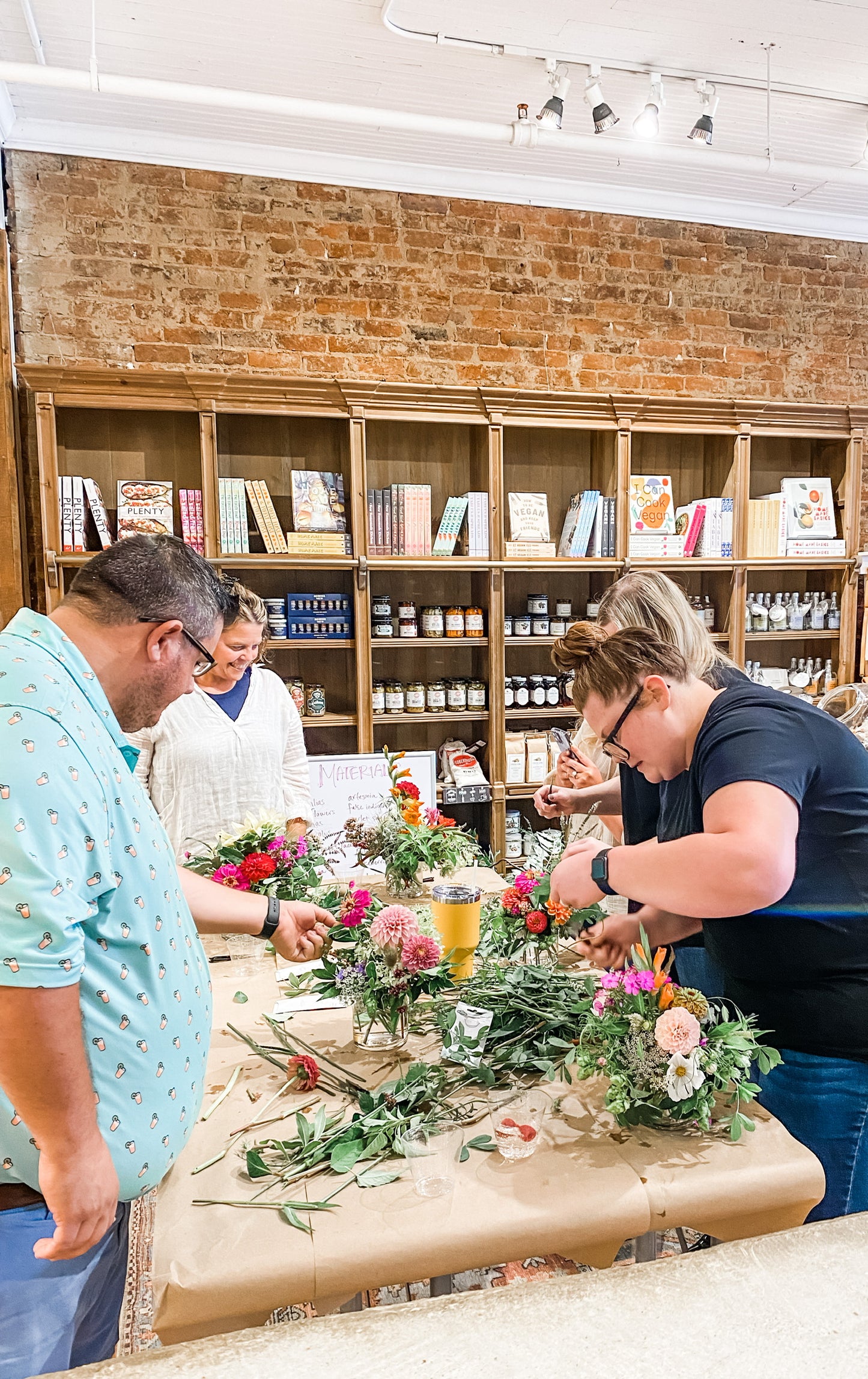 Friday May 16th - Spring Bouquet Class