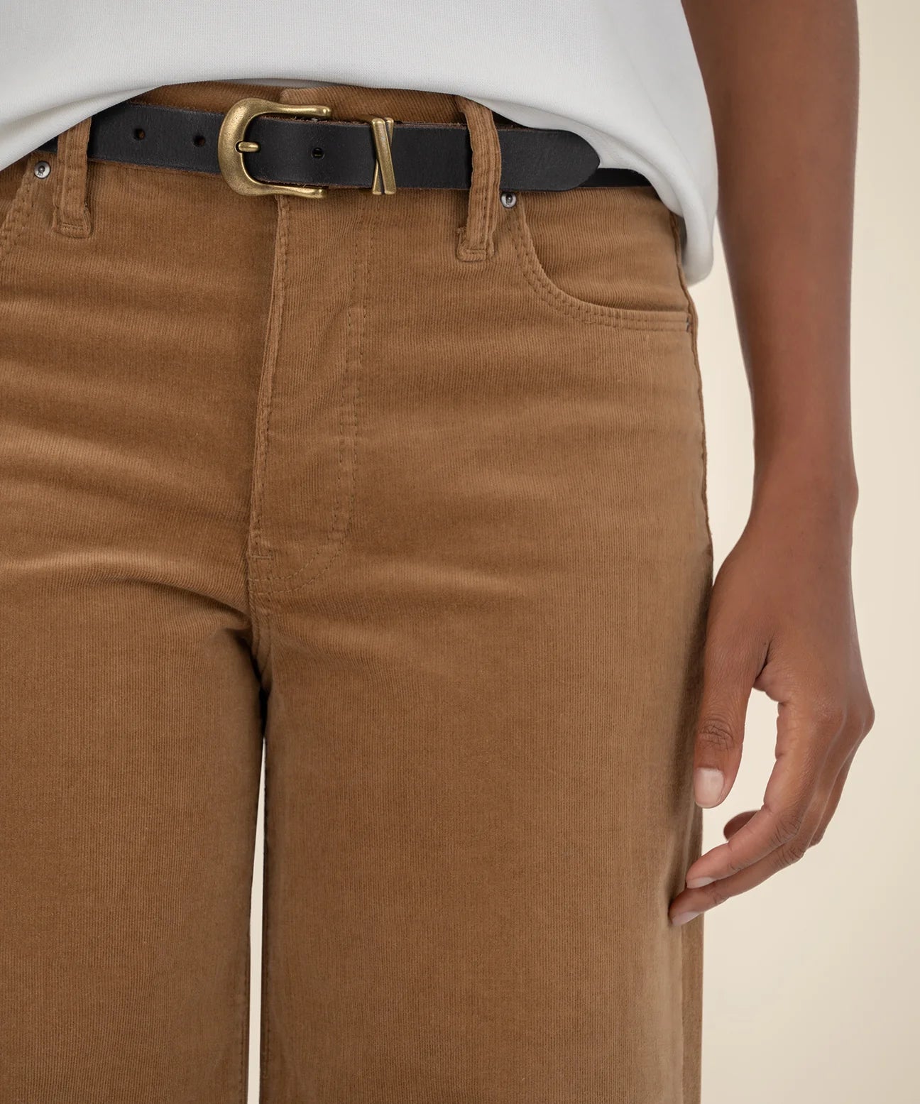 Meg High Rise Corduroy in Cognac