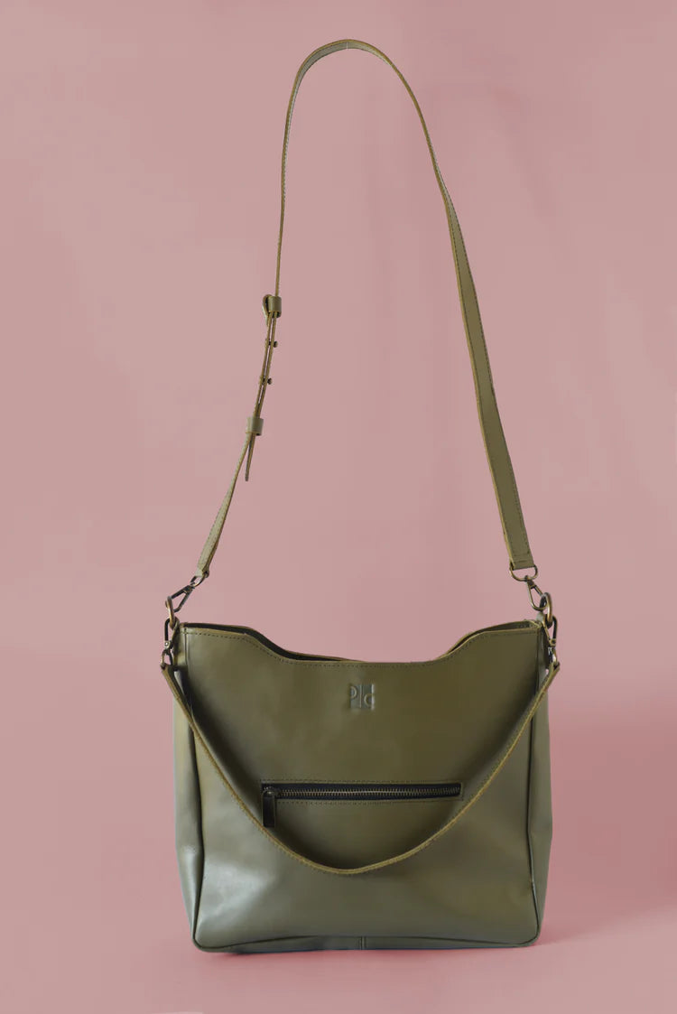 GR Mid-Sized Crossbody in Olive