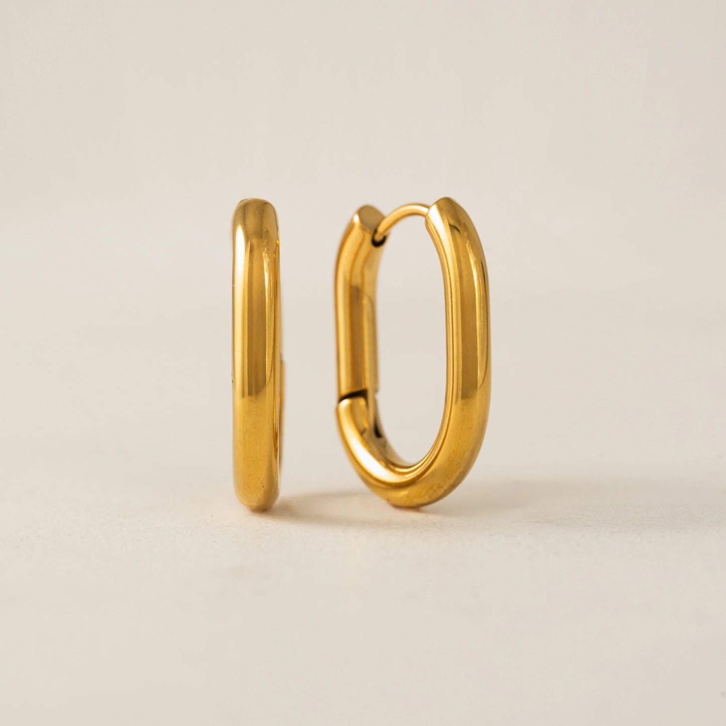 Midi Paperclip Puff Hoop Earrings in Gold (Waterproof)