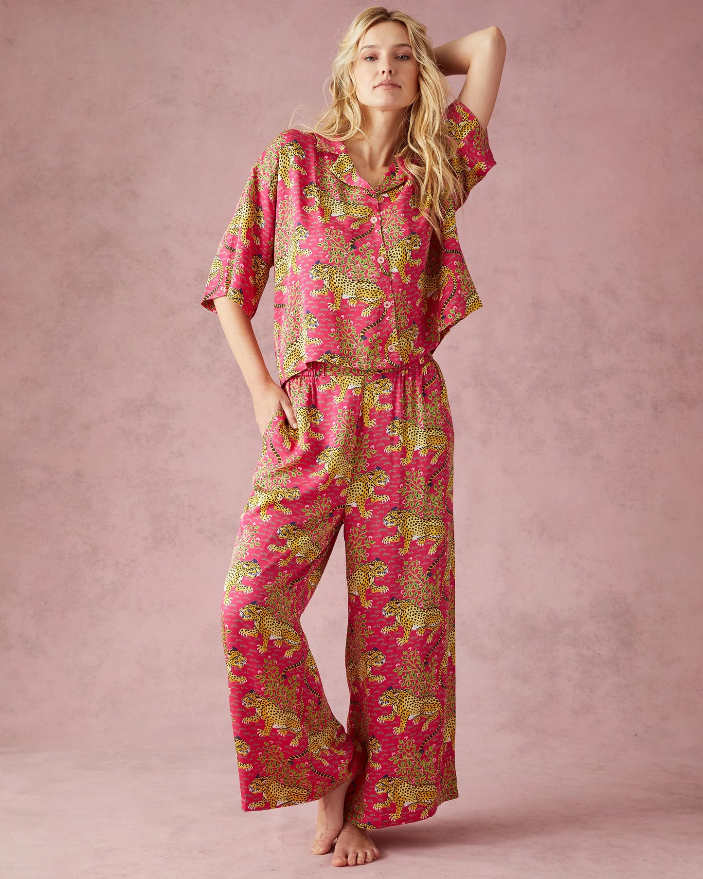 Eco Satin Wildest Dreams Set in Bagheera (Hot Pink)