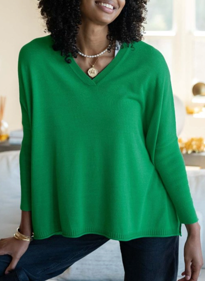 Catalina V-Neck Sweater in Clover