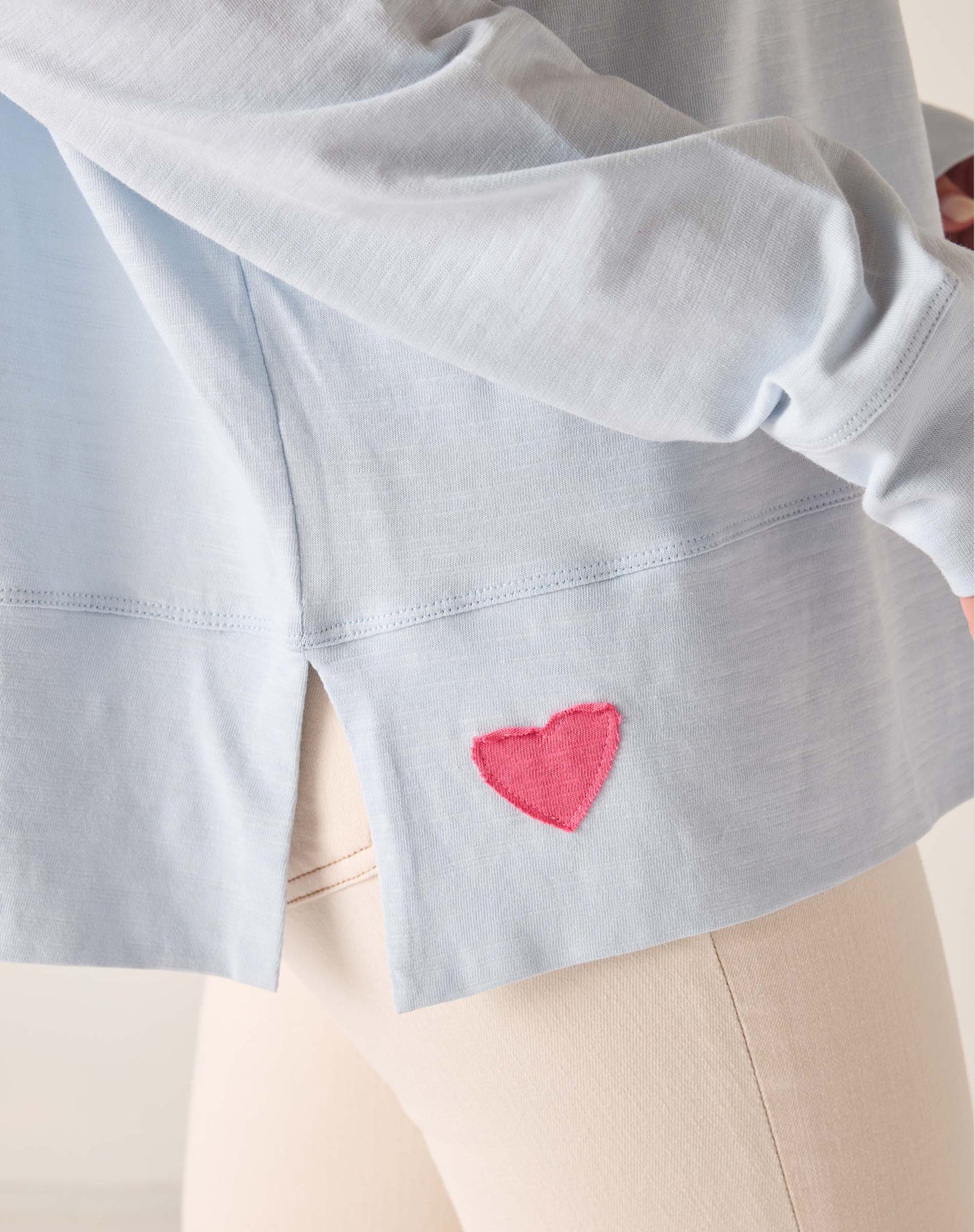 Amour Applique Tee in Crystal Blue and Pink