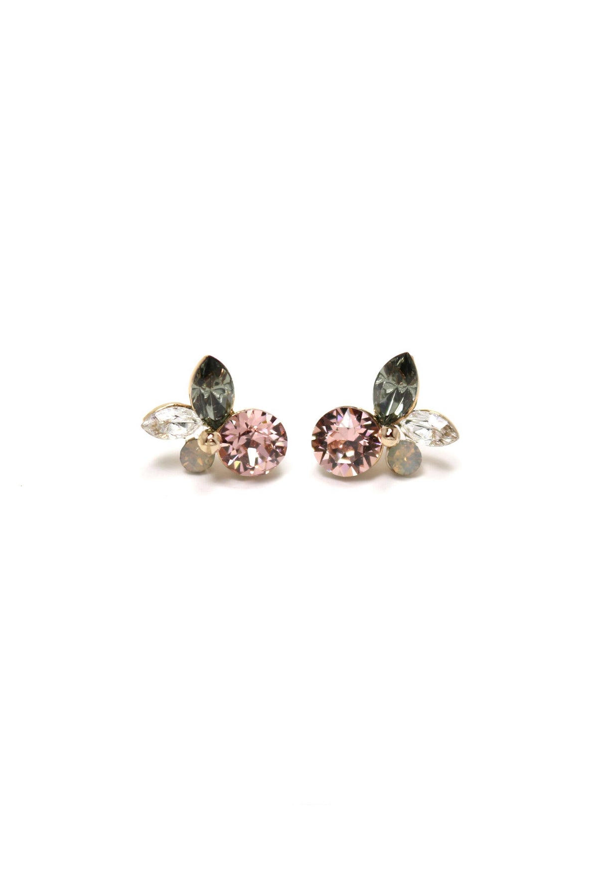 Corsage Stud Earrings in Pink