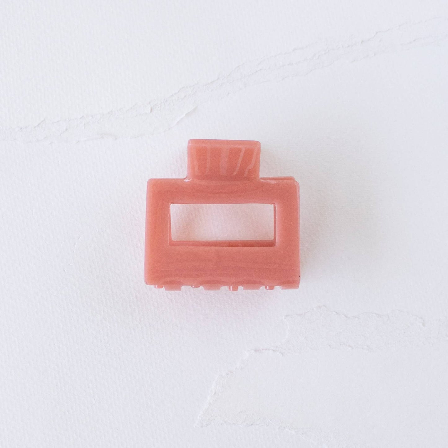 Eco Kylie Cellulose Acetate Hair Clip: Black