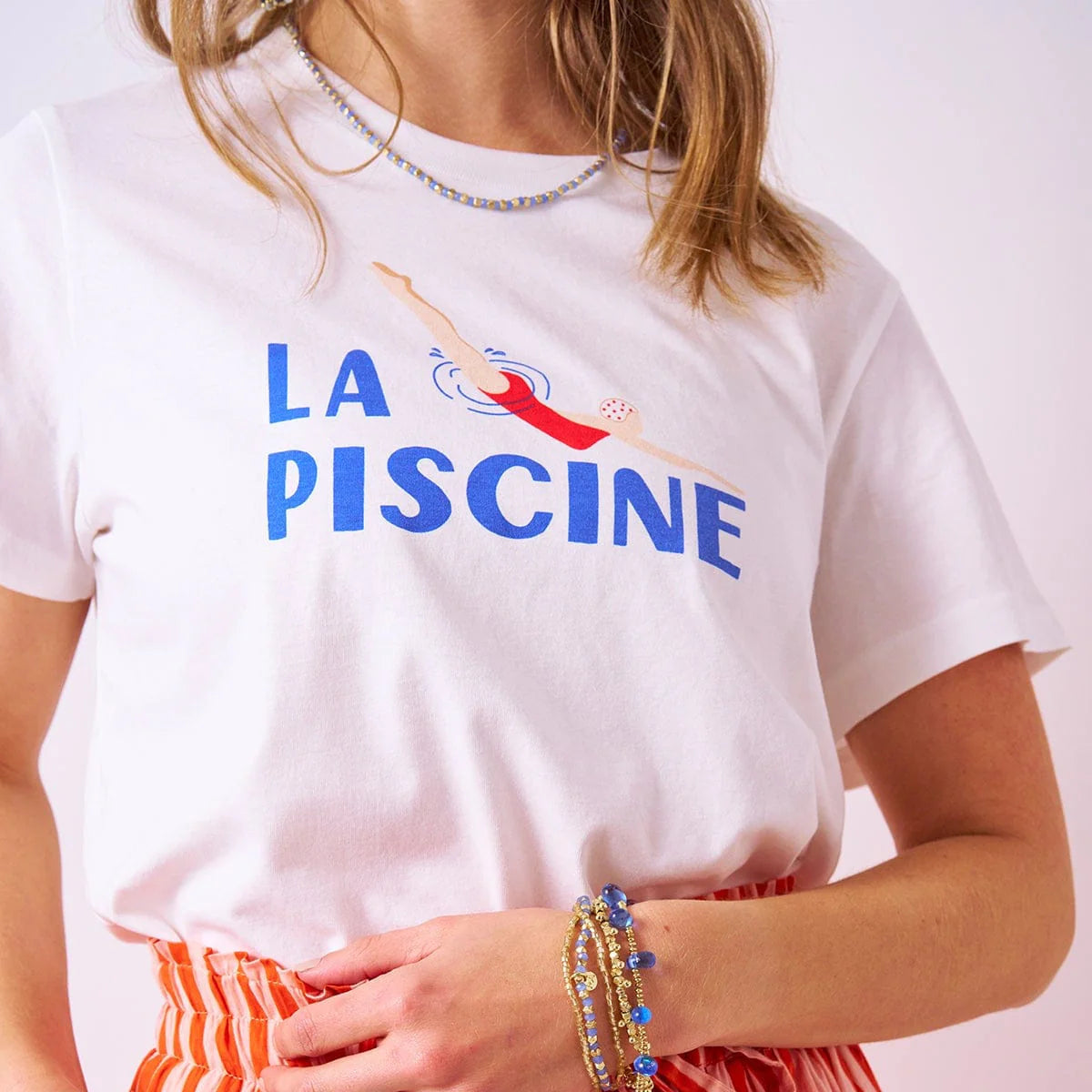 Kiki Tee in La Piscine