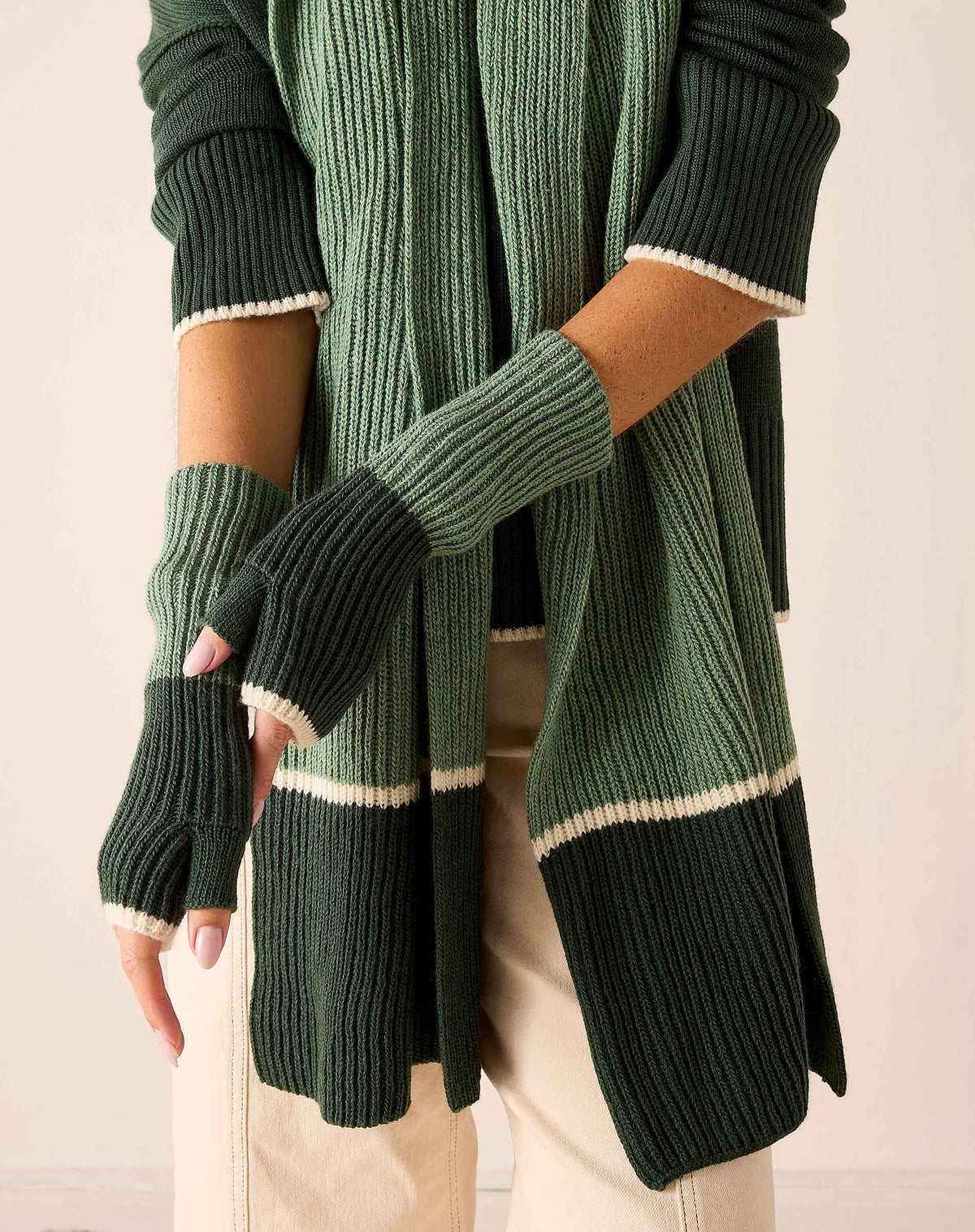 Montauk Colorblock Gloves in Eden