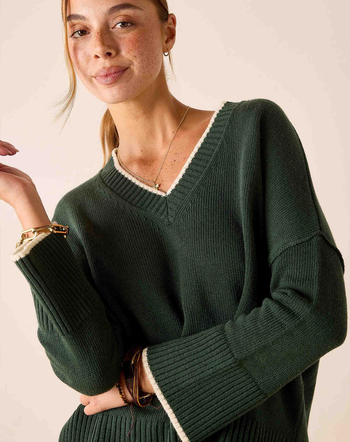 Montauk V-Neck Sweater in Eden