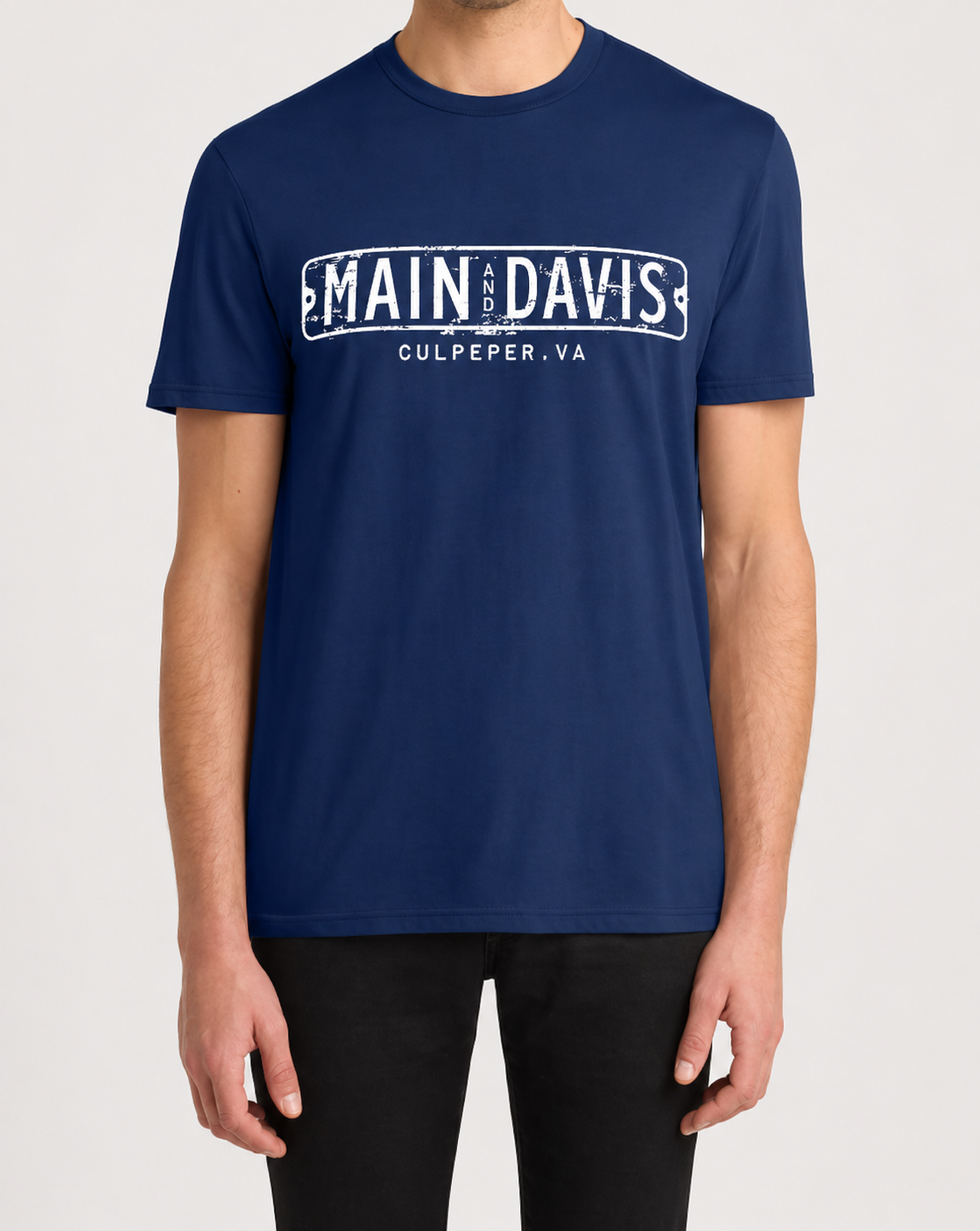 Main & Davis T-Shirt in Navy