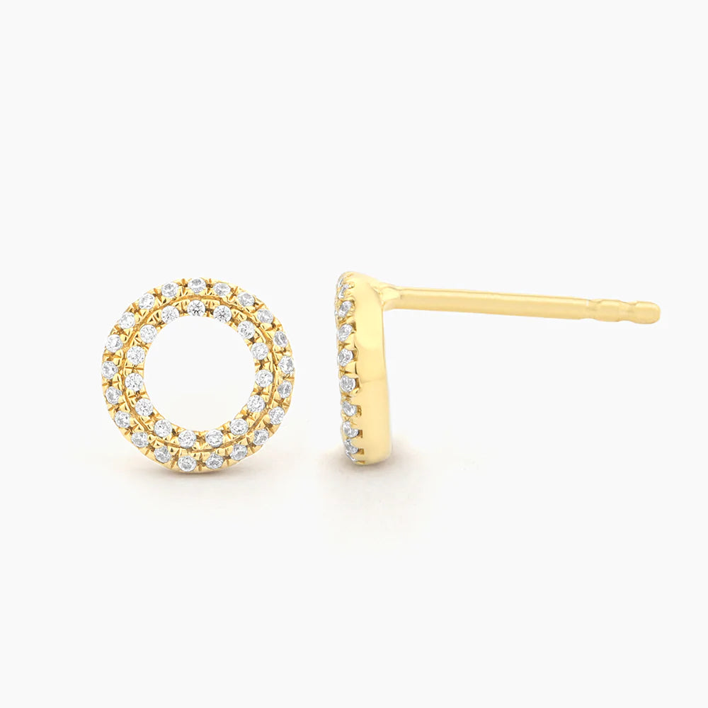 Sealed with a Kiss Studs in Gold
