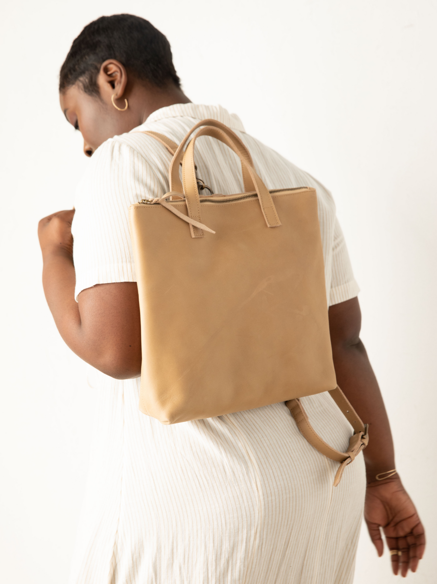 Abera Convertible Backpack in Pebble